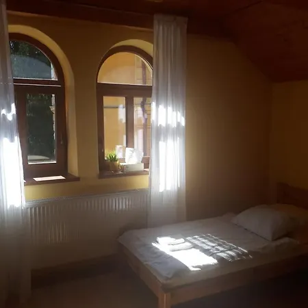 Na Rozbresku *